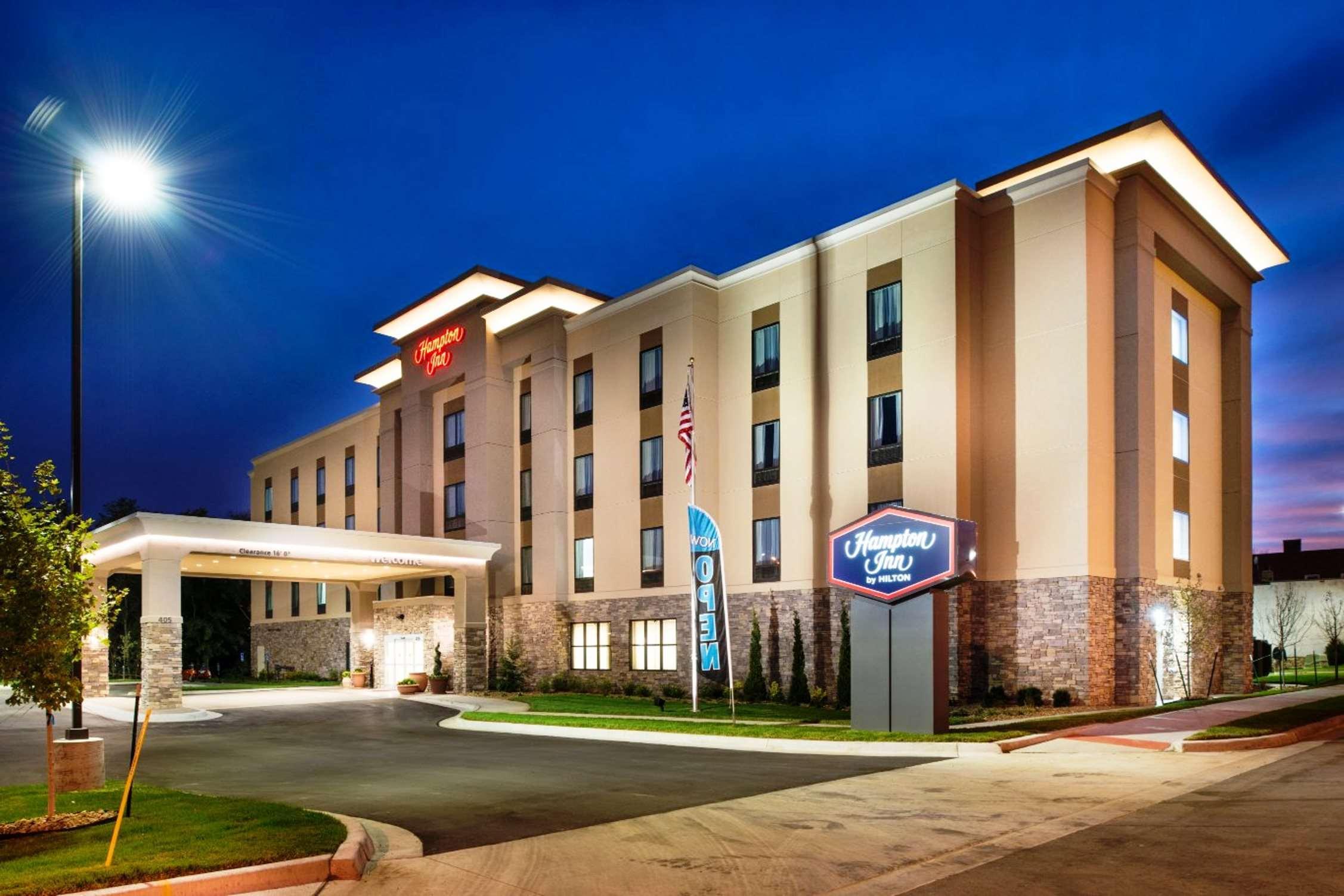 Hampton Inn Левънуърт Екстериор снимка