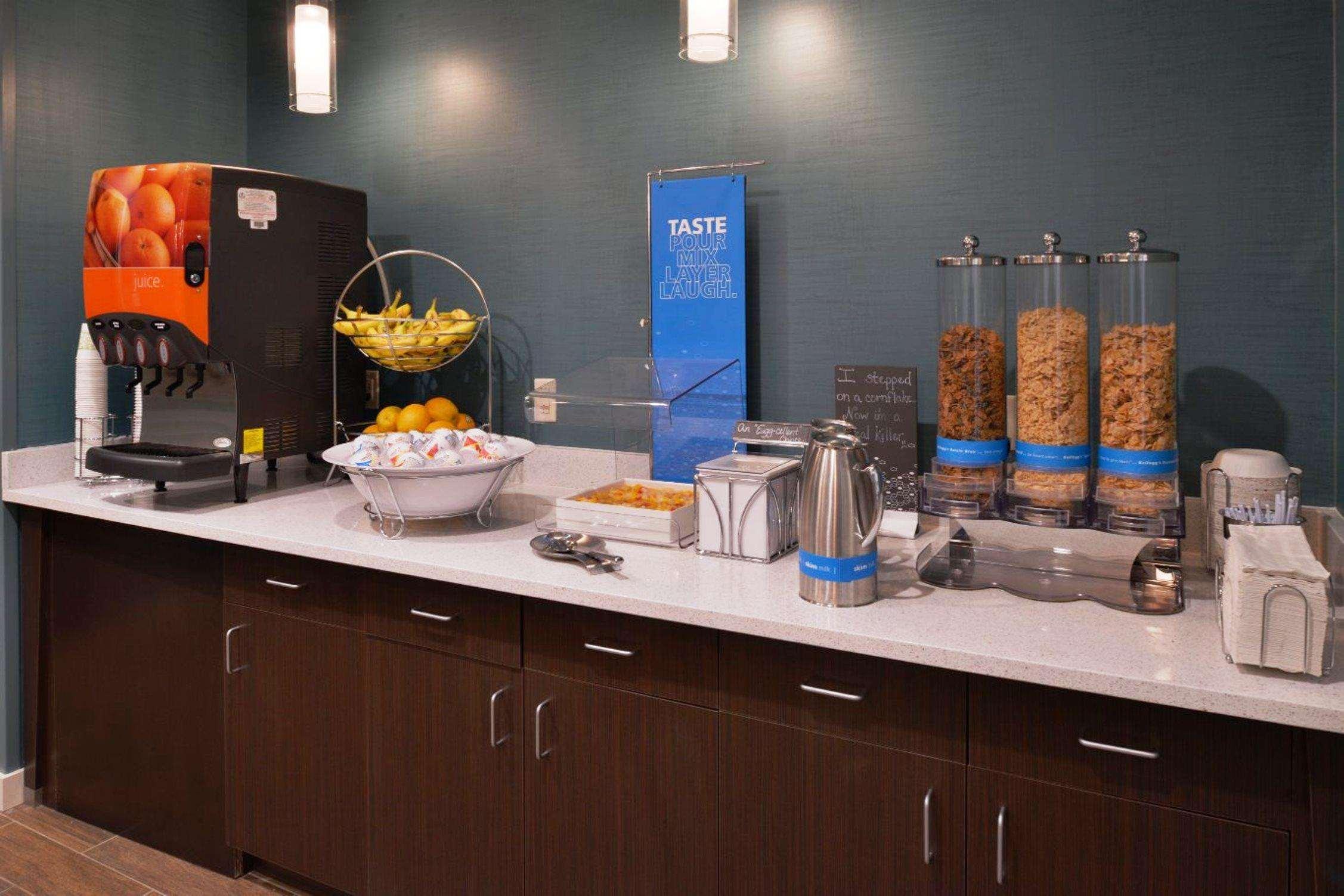 Hampton Inn Левънуърт Екстериор снимка