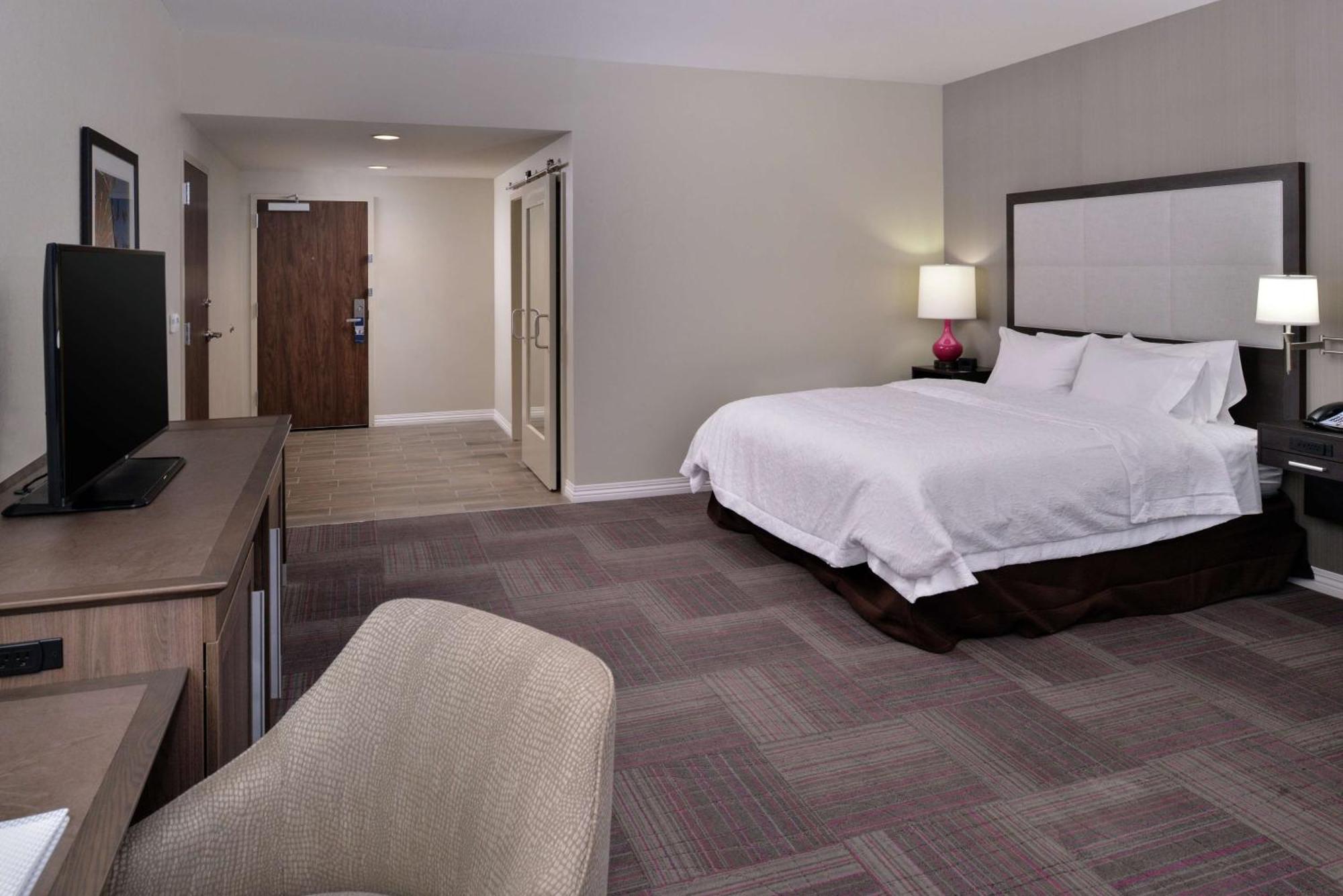Hampton Inn Левънуърт Екстериор снимка