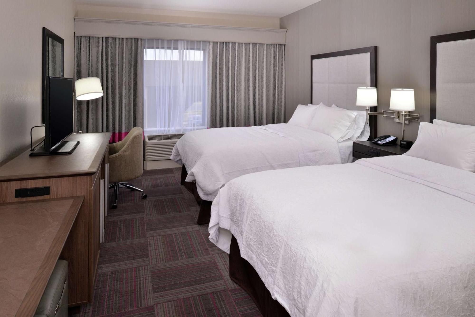 Hampton Inn Левънуърт Екстериор снимка
